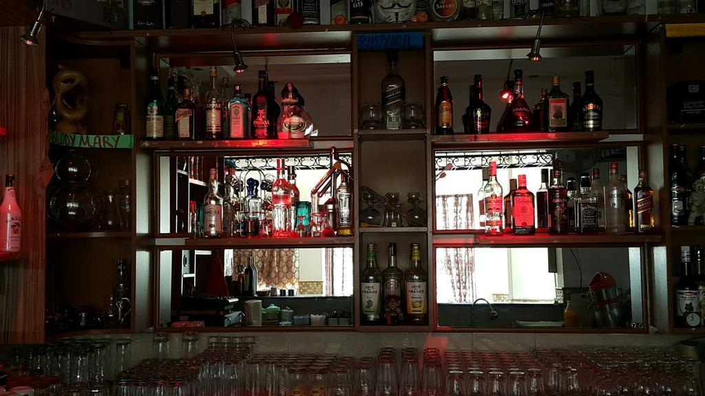 Angels Inn מרמריס מראה חיצוני תמונה