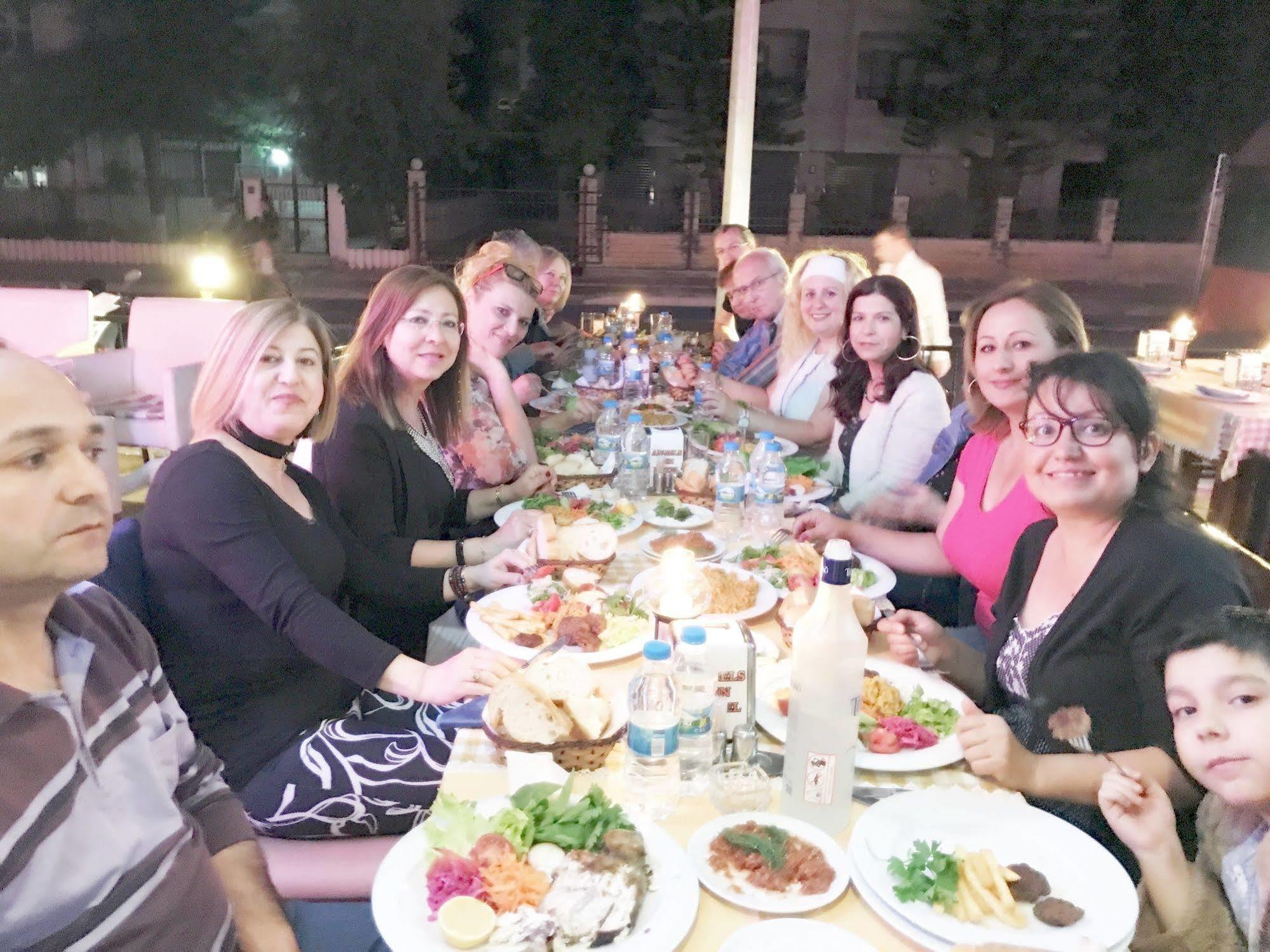 Angels Inn מרמריס מראה חיצוני תמונה