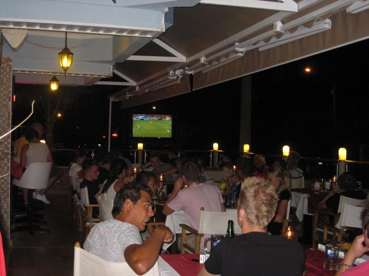 Angels Inn מרמריס מראה חיצוני תמונה